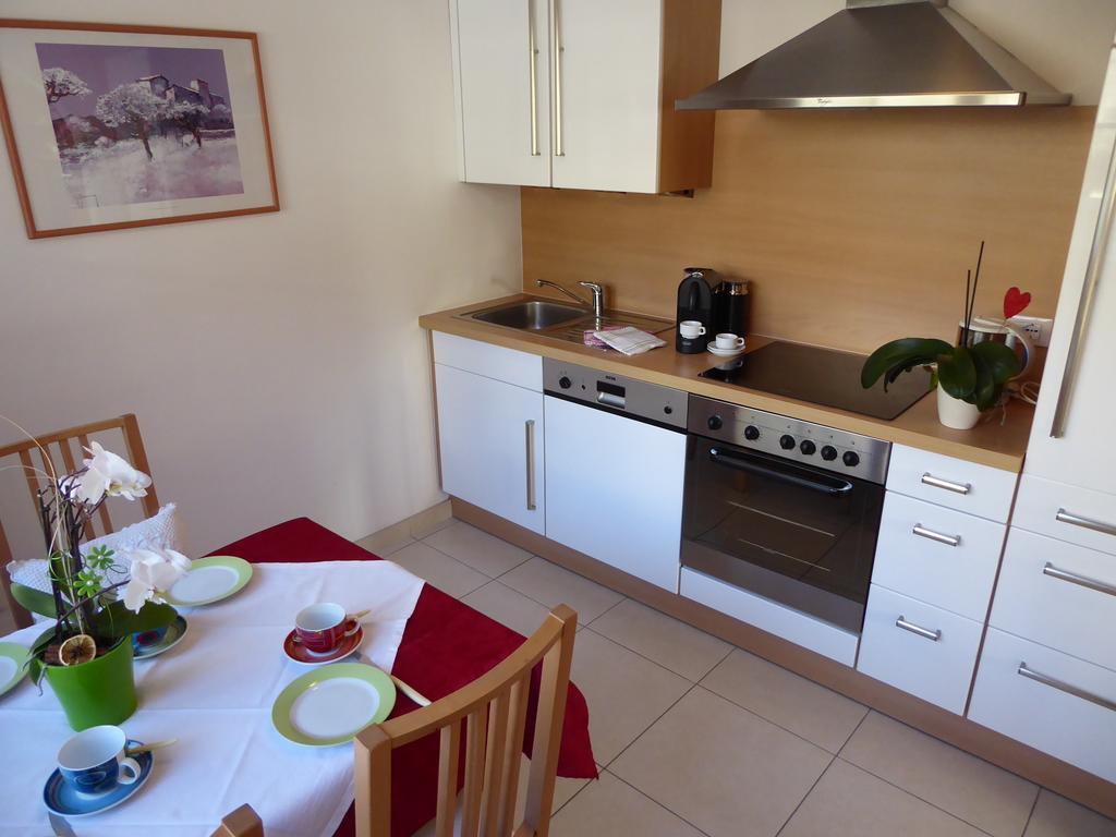 Sonnhof Apartment โตรเดนา ภายนอก รูปภาพ