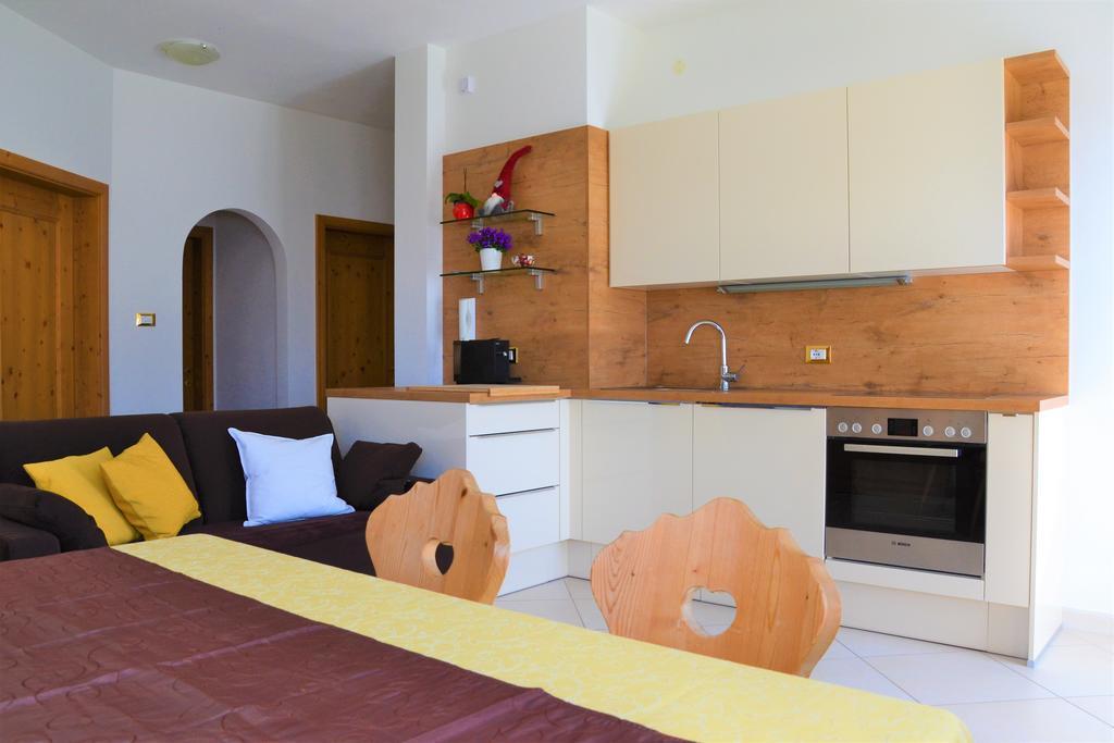 Sonnhof Apartment โตรเดนา ภายนอก รูปภาพ