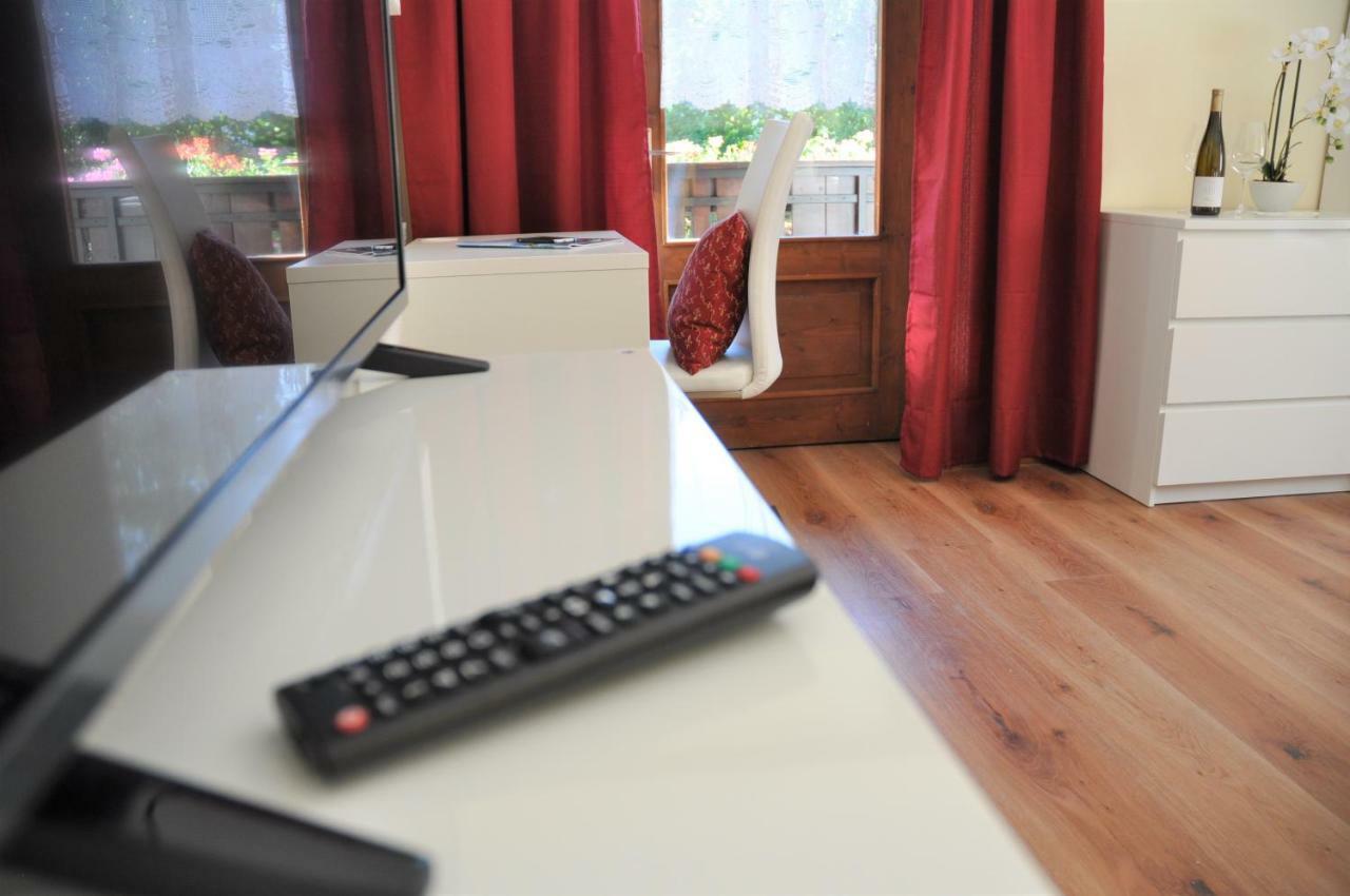Sonnhof Apartment โตรเดนา ภายนอก รูปภาพ